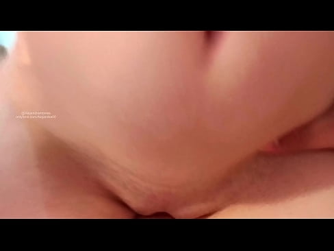 ❤️ Nire ahizparen gelan lo egiten eta horrela esnatu nintzen Porno ederra %eu.aircoolershop.topan ❌❤