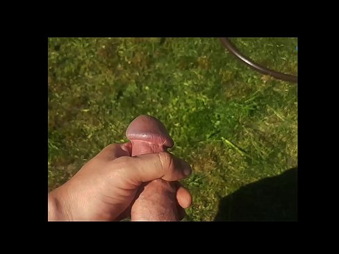 ❤️ Hottie beroa bere pussy arrosa izorratu egiten du eta udako lorategi batean squirt batekin esperma egiten du Porno ederra %eu.aircoolershop.topan ❌❤